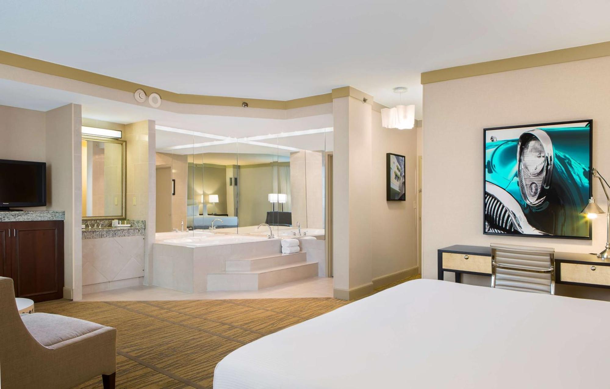 Doubletree By Hilton Hotel Miami Airport & Convention Center Miami Springs Bagian luar foto